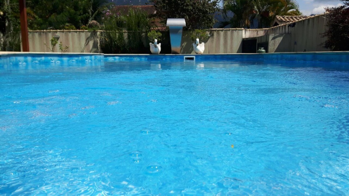 Mococa House | CORNER HOUSE 5 BEDROOMS Gated community with 24 hour security, swimming pool, own house