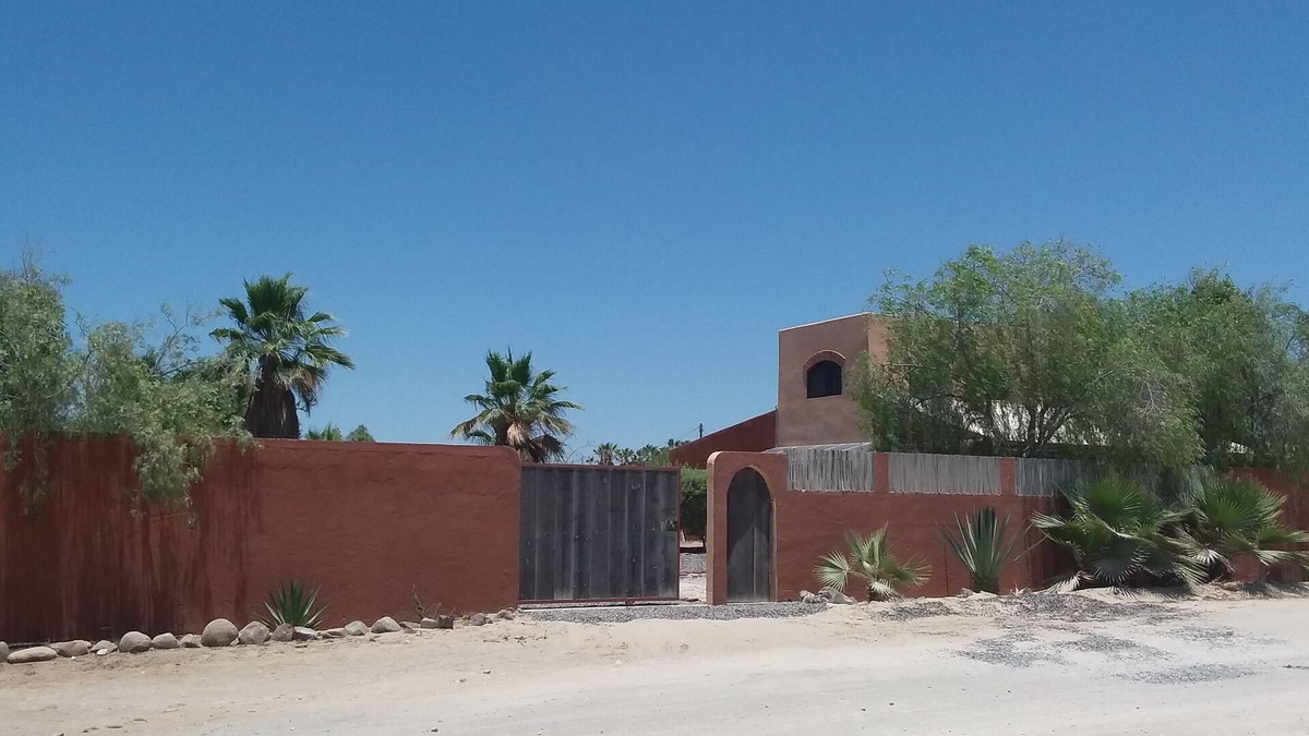 San Juanico House | Corner of punta pequena/fredrico