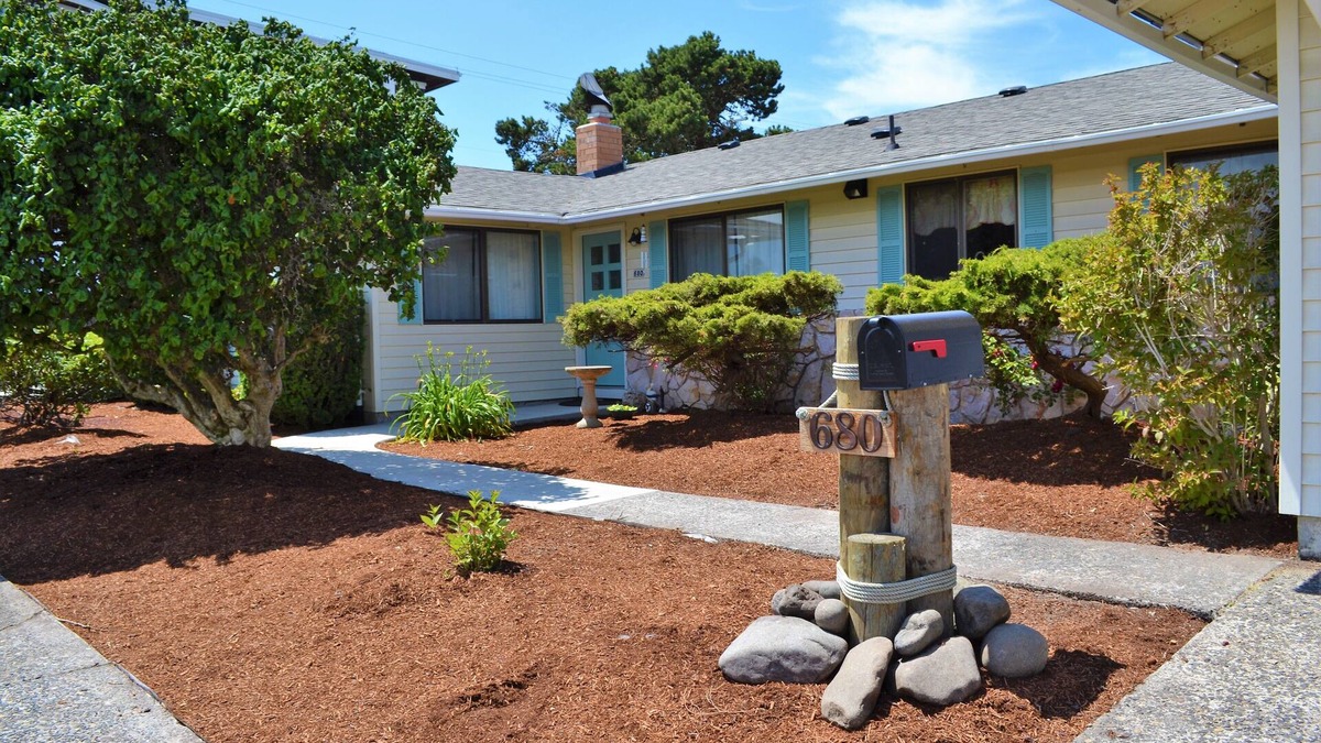 Seaside House | Cornerstone Beach House - NEW - Hot Tub, Game Room, Electric Vehicle Charger