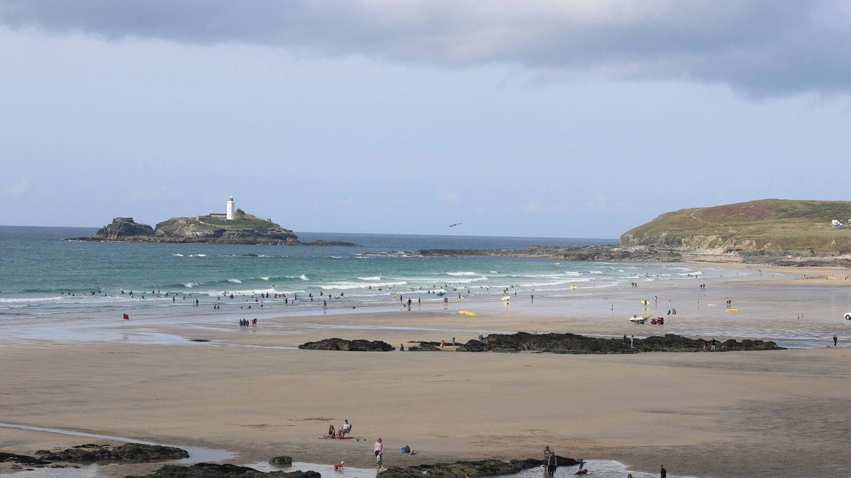 Camborne Cottage | Cornish Views