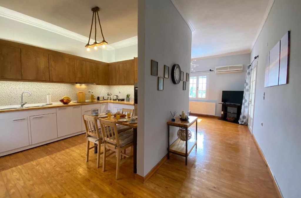 Potamos House | Coro Cozy House