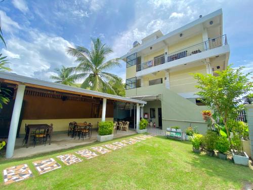 Coron Town Proper Bed & Breakfast | Coron Vista Lodge