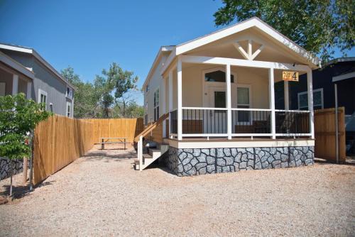 Moab House | Corona Arch Cabin #04