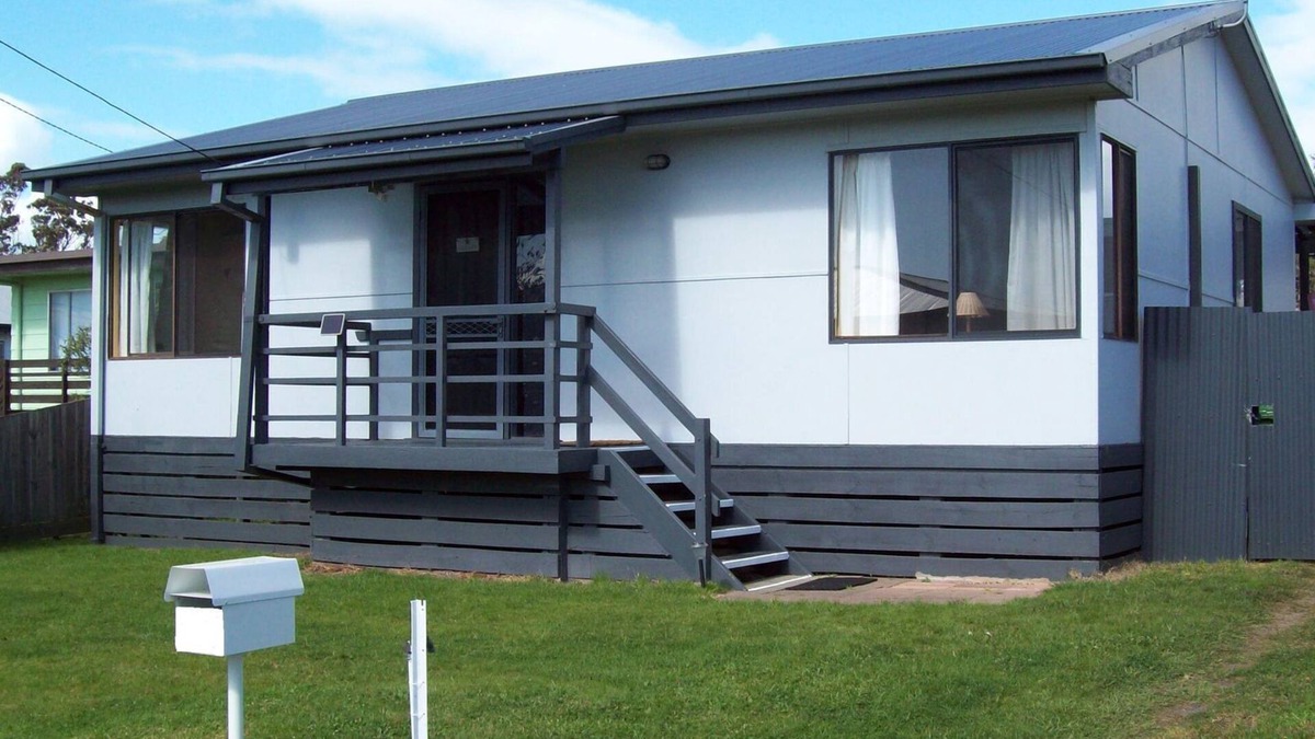 Coronet Bay Cottage | Coronet Bay Cottage Hideaway