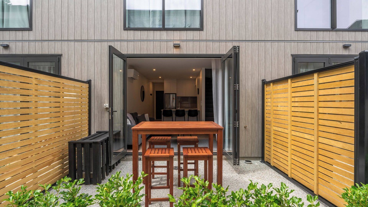 Coronet Peak House | Coronet Peak Luxe - Queenstown Holiday Home