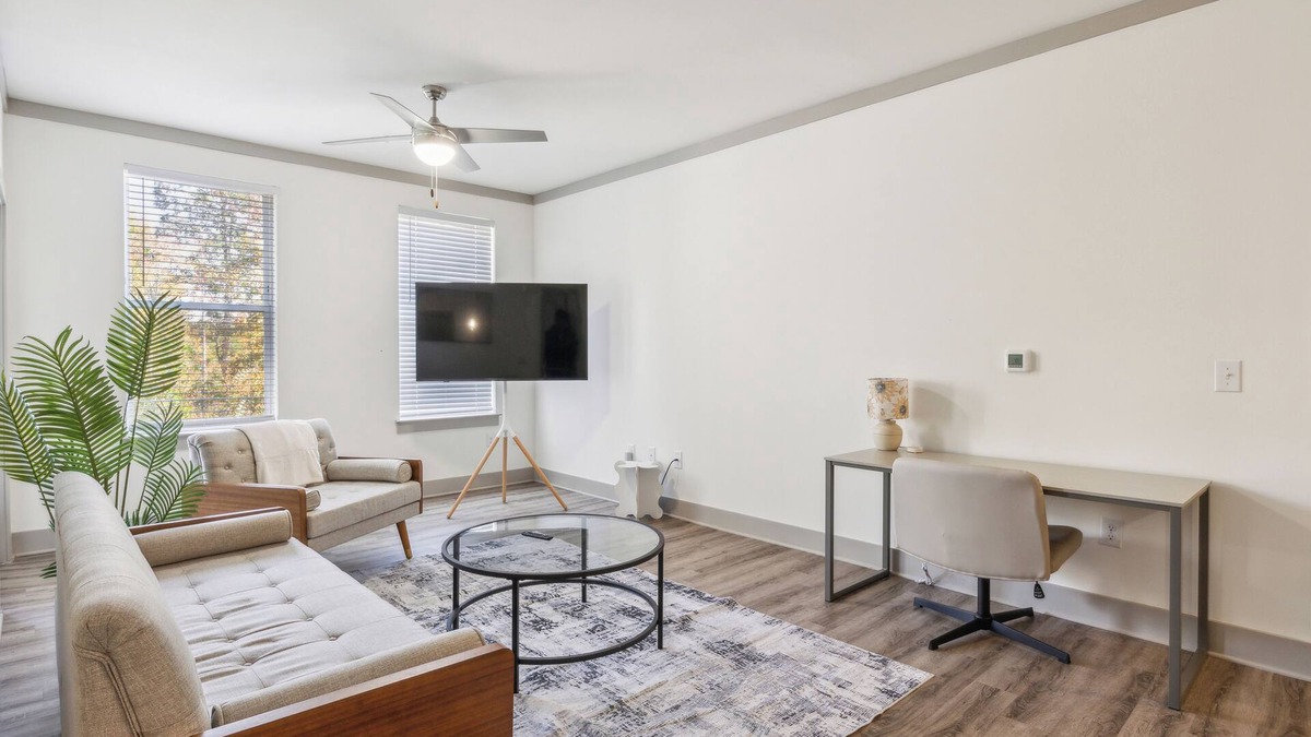Farragut Apartment | Corporate 2Bd Apartment I Properties by Preston