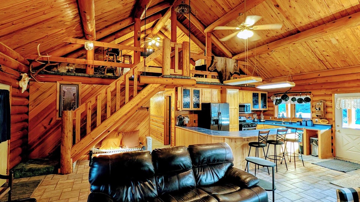 Ahsahka Cabin | Correa's Lodge