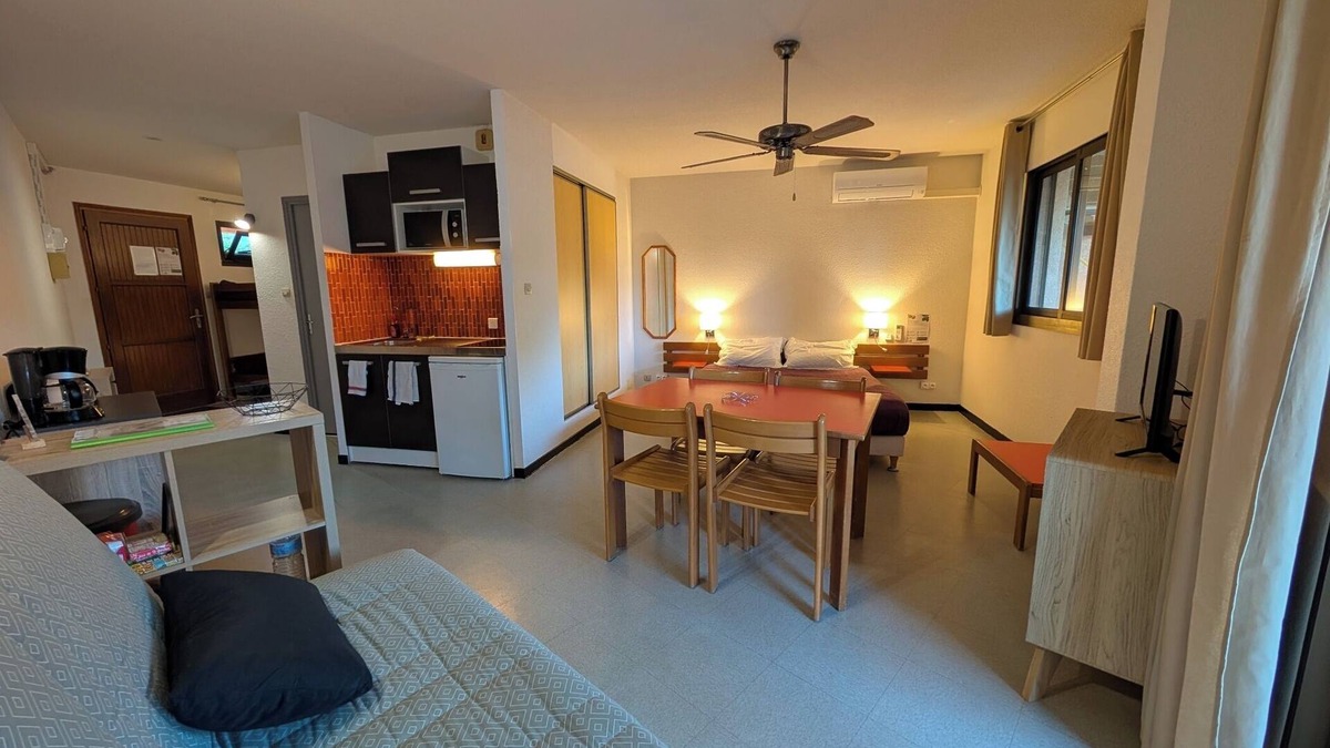 Vico Apartment | Corsican chestnut