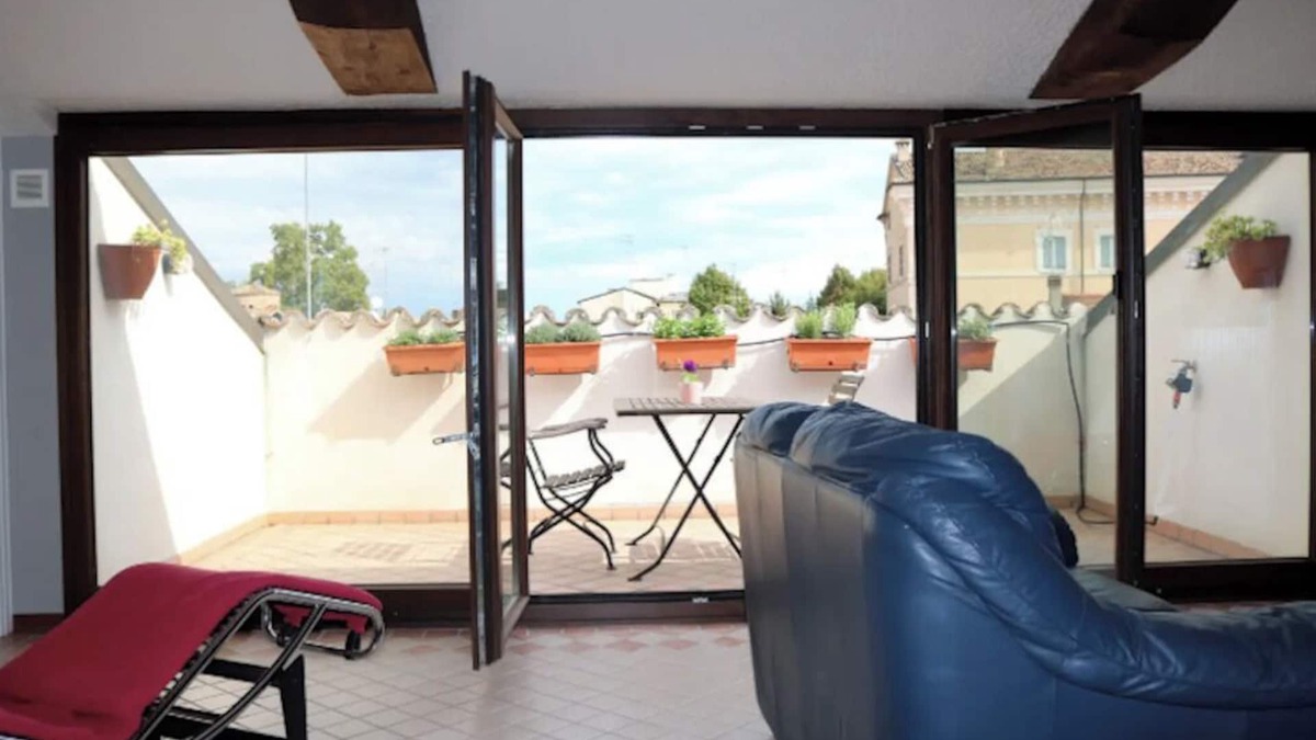 Ravenna Apartment | Corte Cavour. An attic in the heart of the city