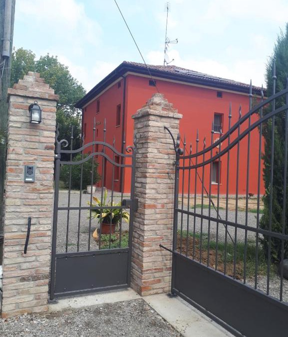 Castagnolo House | Corte San Petronio