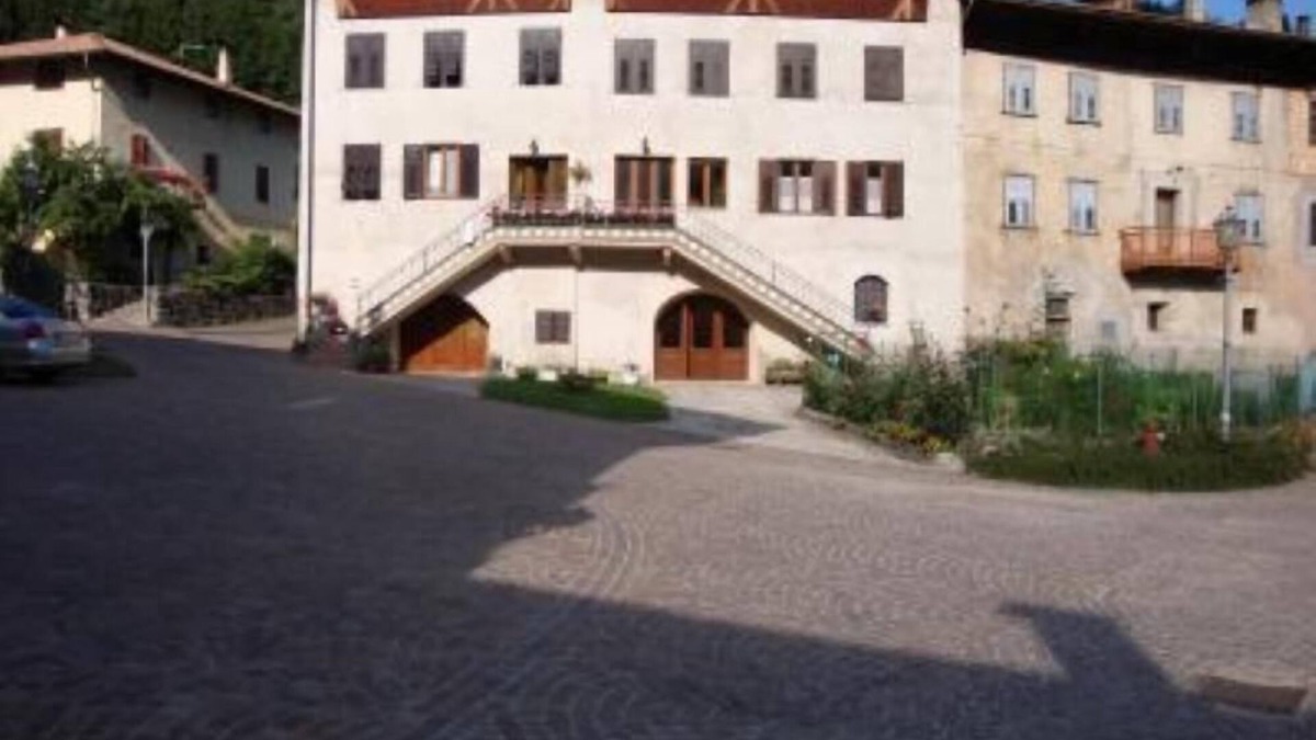 Mocenigo Apartment | Corte Superiore: Typical dwelling in the upper Non Valley CIN IT022163B4Q5AL72XQ