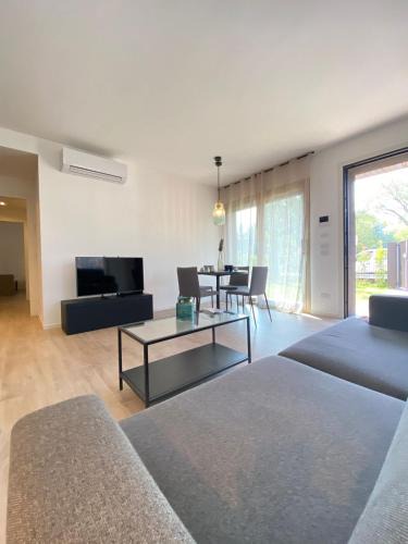 Alba Apartment | Cortemaggiore 4D Luxury-Flexrent Abissinia
