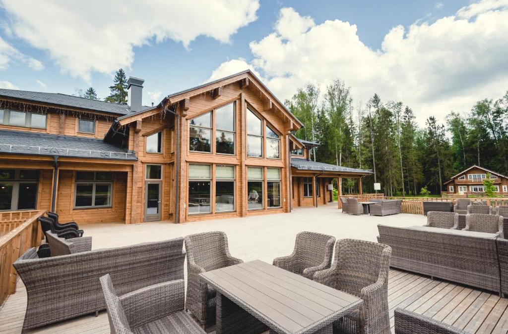 Denisovo Hotel | Cosmos Collection Izumrudny Les Hotel