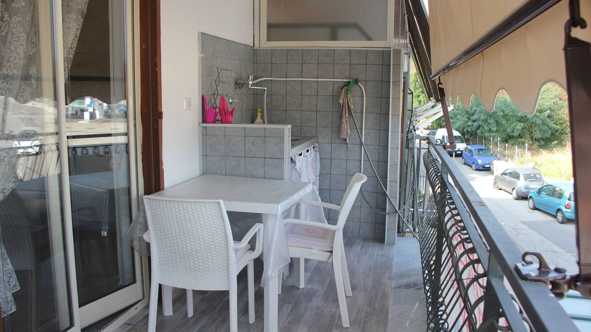 Naples Apartment | Costa Bruna Holiday House