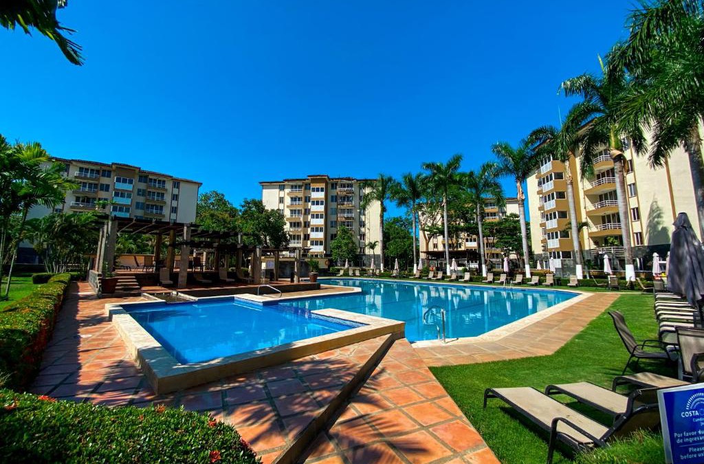 Barrio Santa Lucia Apartment | Costa Linda 6-09