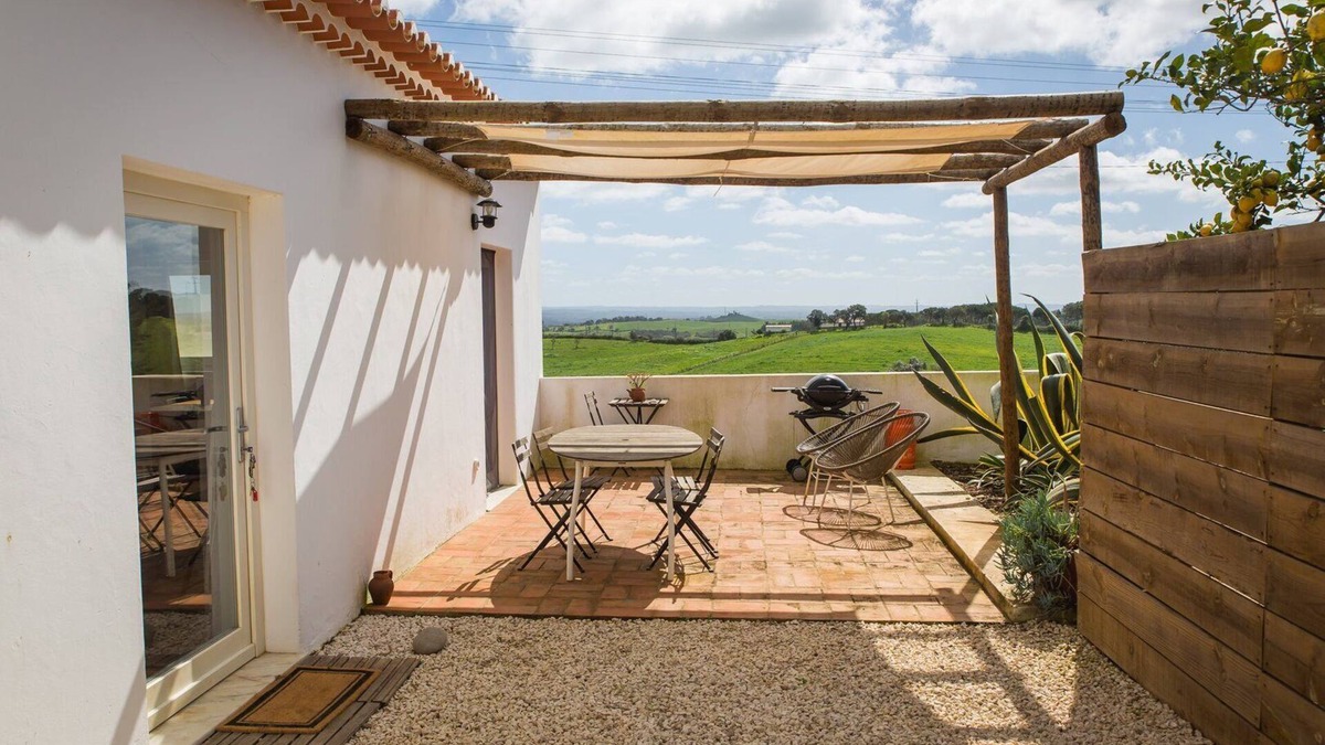 Cercal Cottage | Costa Vicentina cottage with a view