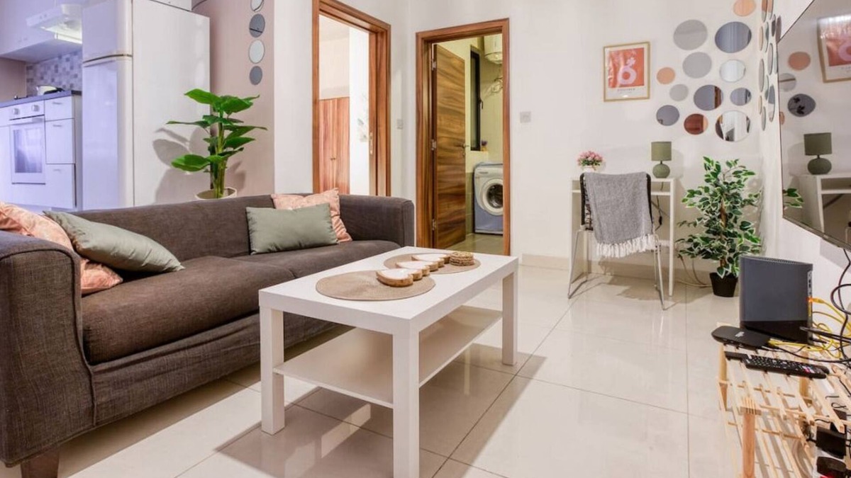 Ta' Giorni Apartment | Cosy 1BR home in the heart of St.Julians w/WIFI