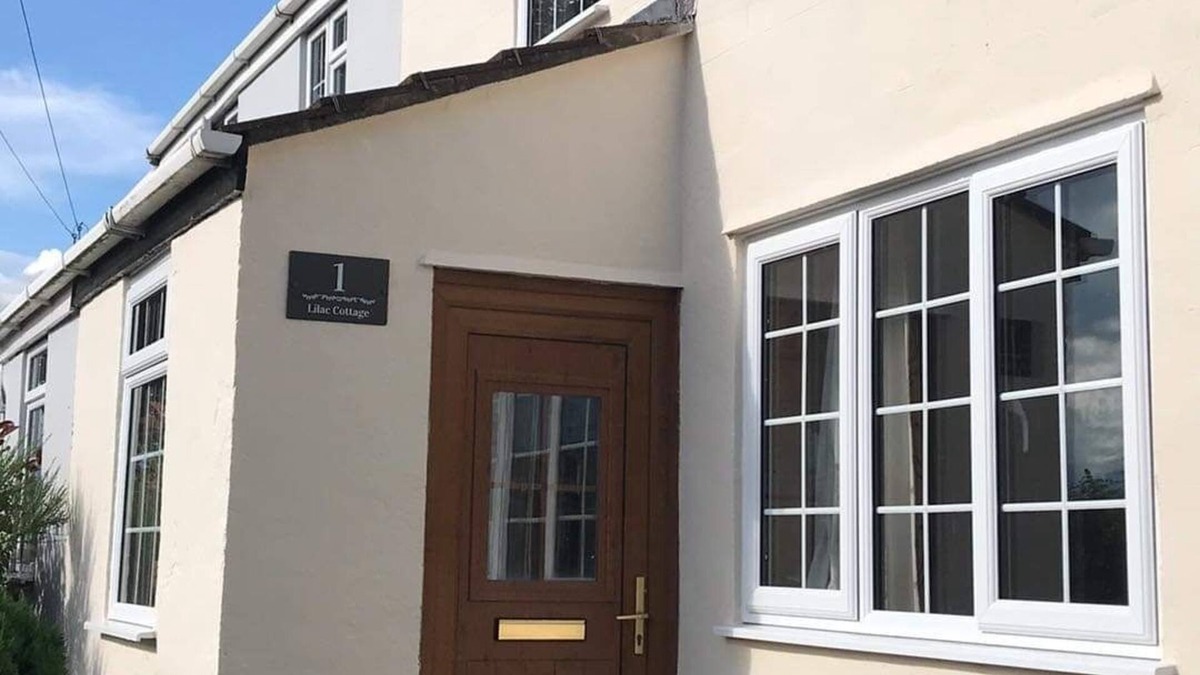 Ross-on-Wye Cottage | Cosy 2 bed cottage in peaceful rural Herefordshire.