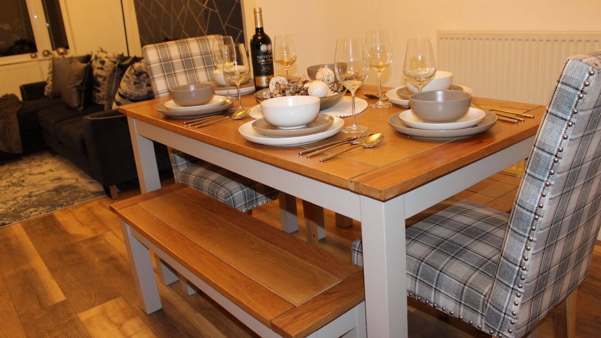 Wyken House | Cosy 3-bed-house-healthworkerslong Staysrelocatersfamiliescontractors