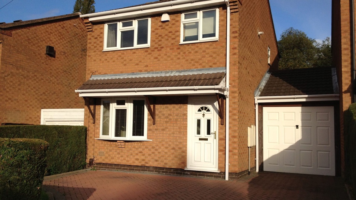 Stonnall House | Cosy 3 Bed Modern House Family Friendly Birmingham, UK- WiFi, NEC, LG Arena