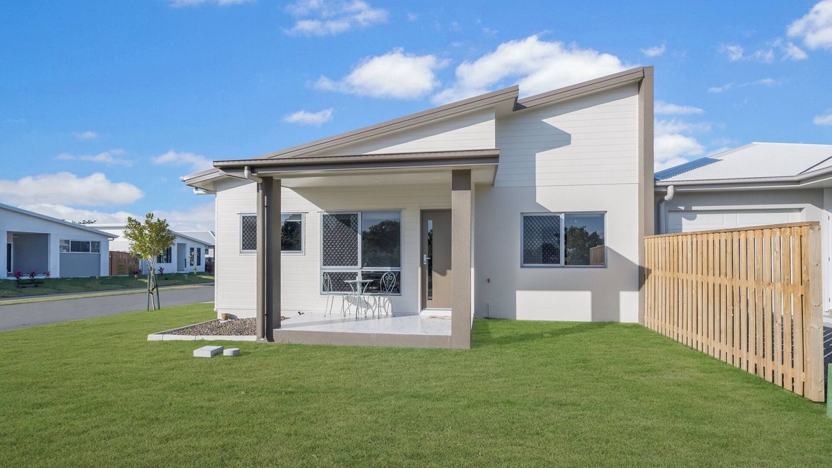 Oonoonba House | Cosy 3 bedroom 2 bath close to CBD