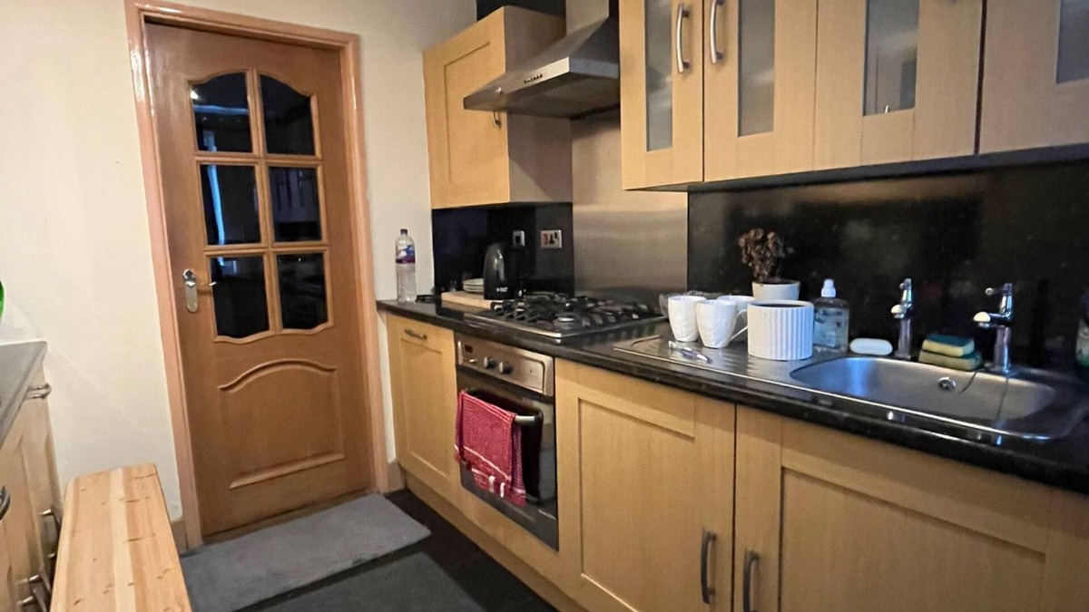 Rusholme House | Cosy 4-Bedroom Stay