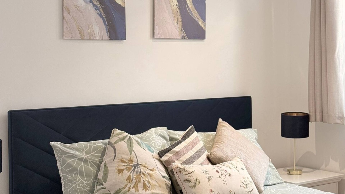 Palmers Green Apartment | Cosy Adorable 1 Bedroom Studio in London