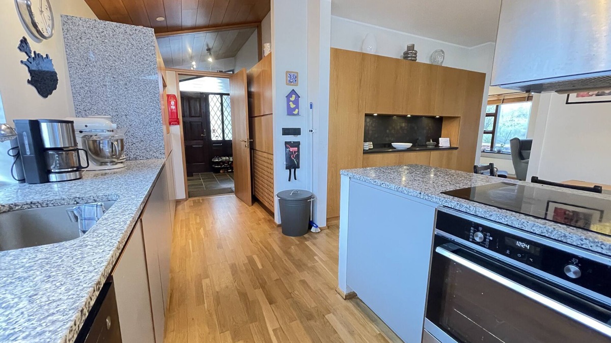 Laugardalur House | Cosy and family friendly house in Reykjavik, very Brilliant location.