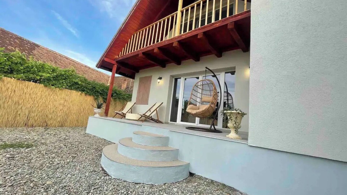 Albesti House | Cosy and spacious 2 bedroom house