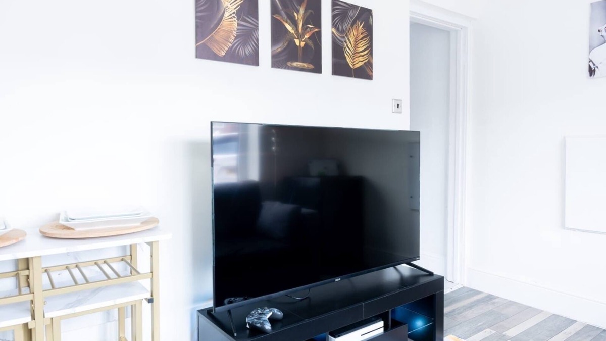 Middleton Apartment | Cosy Annexe With Hot Tub And Outdoor Cinema
