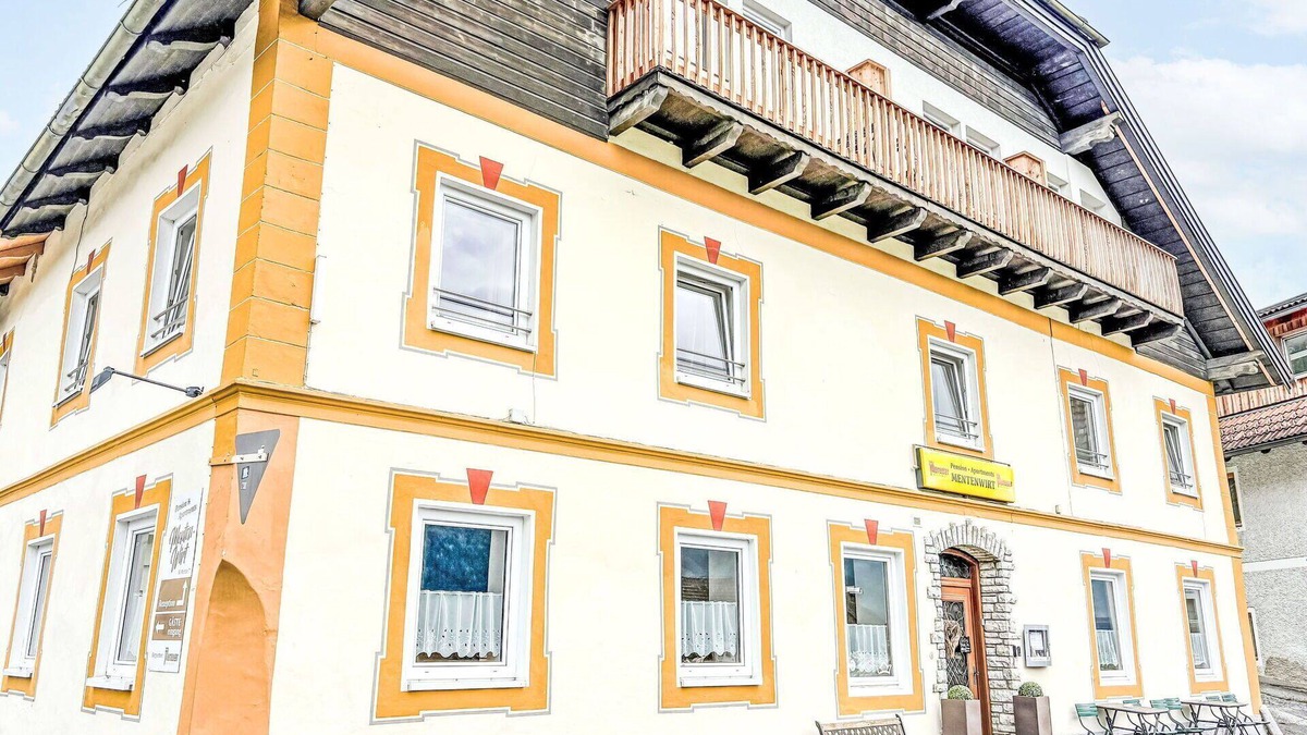 Sankt Martin Apartment | Cosy apartment for 4 guests with WIFI, TV and parking