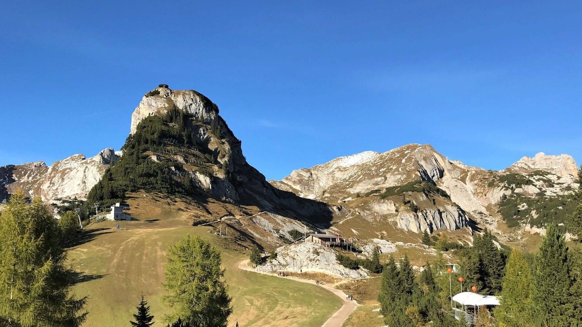 Strass im Zillertal Apartment | Cosy apartment for 4 people with WIFI, TV, terrace and parking