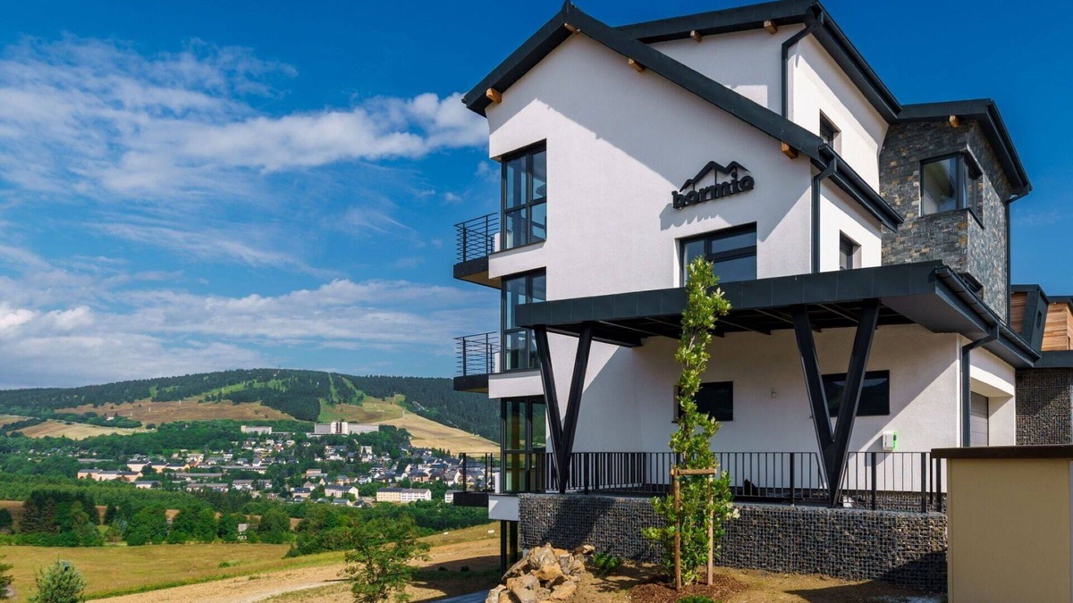 Loucna Pod Klinovcem Apartment | Cosy apartment for 6 people with WIFI, TV and balcony