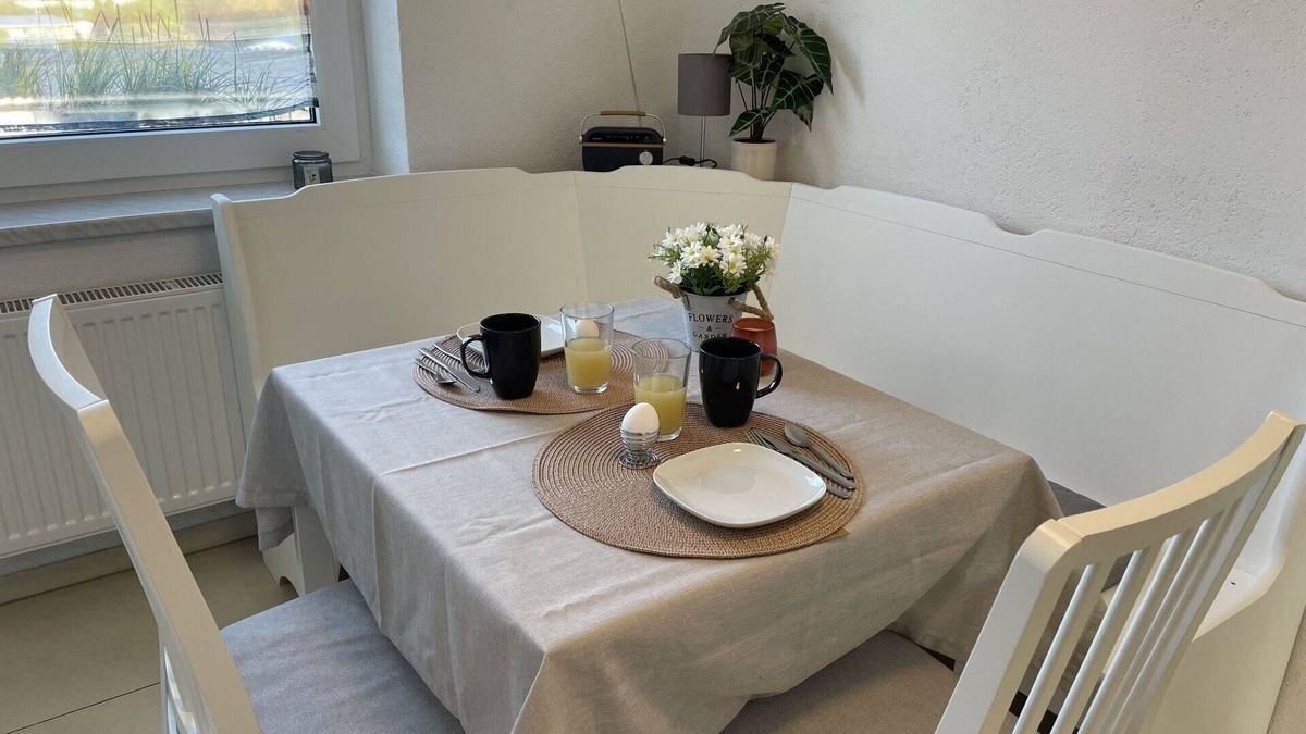 Trinwillershagen Apartment | Cosy apartment for 3 people with WIFI, TV, terrace and parking