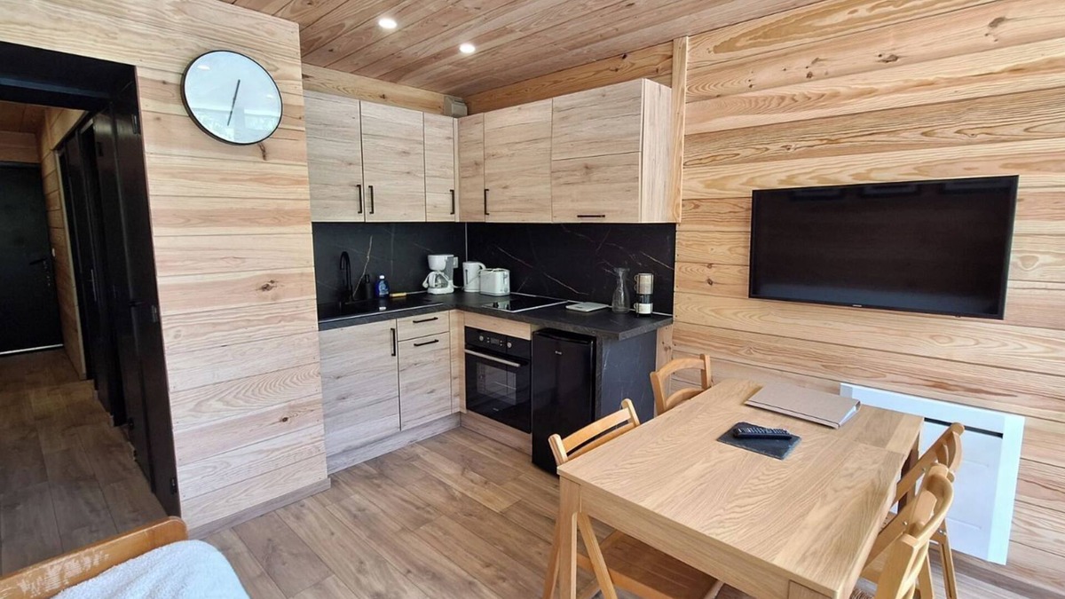 Gabas Apartment | Cosy apartment 15 minutes from Spain!