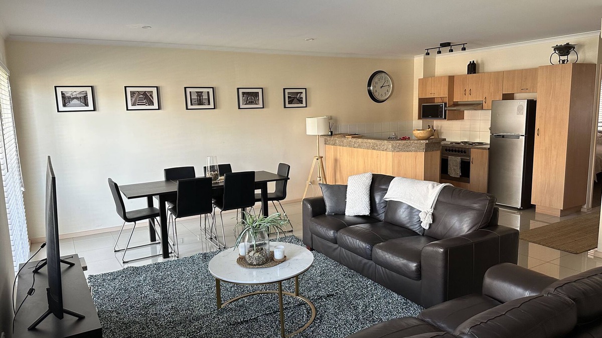 North Adelaide Apartment | Cosy Apartment close to everything