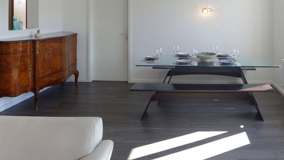Tramelan Apartment | Cosy apartment for 4 people with TV, patio, panoramic view and parking