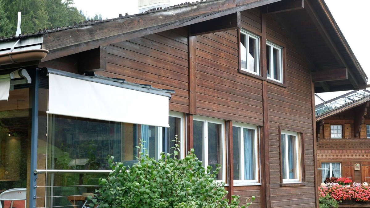 Zweisimmen Apartment | Cosy apartment for 4 people with WIFI, balcony and pets allowed