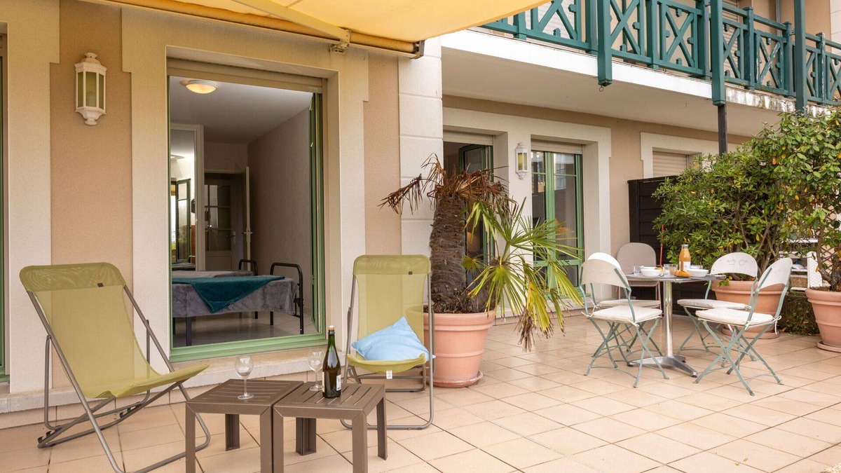 Saint-Igneuc Apartment | Cosy apartment for 4 people with WIFI, TV, balcony, pets allowed and parking