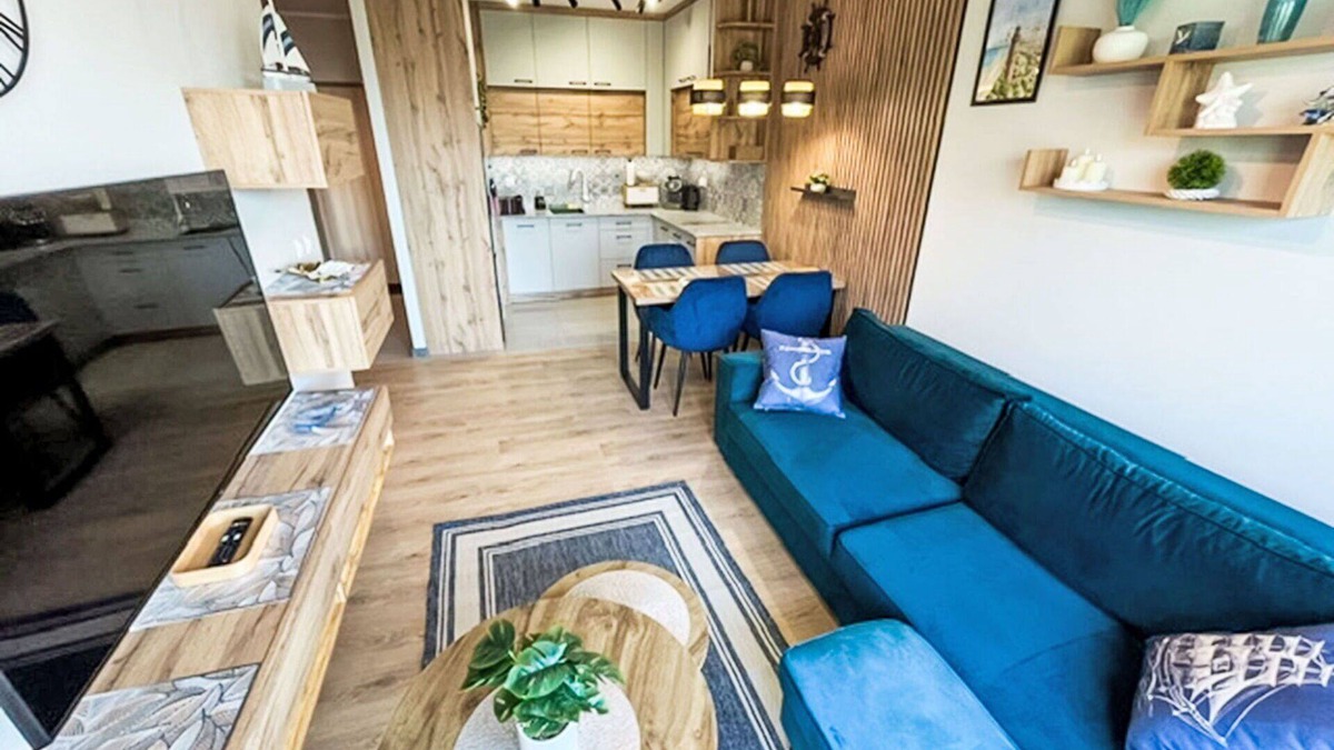 Gaski Apartment | Cosy apartment for 4 people with WIFI, hot tub, pool, TV and balcony