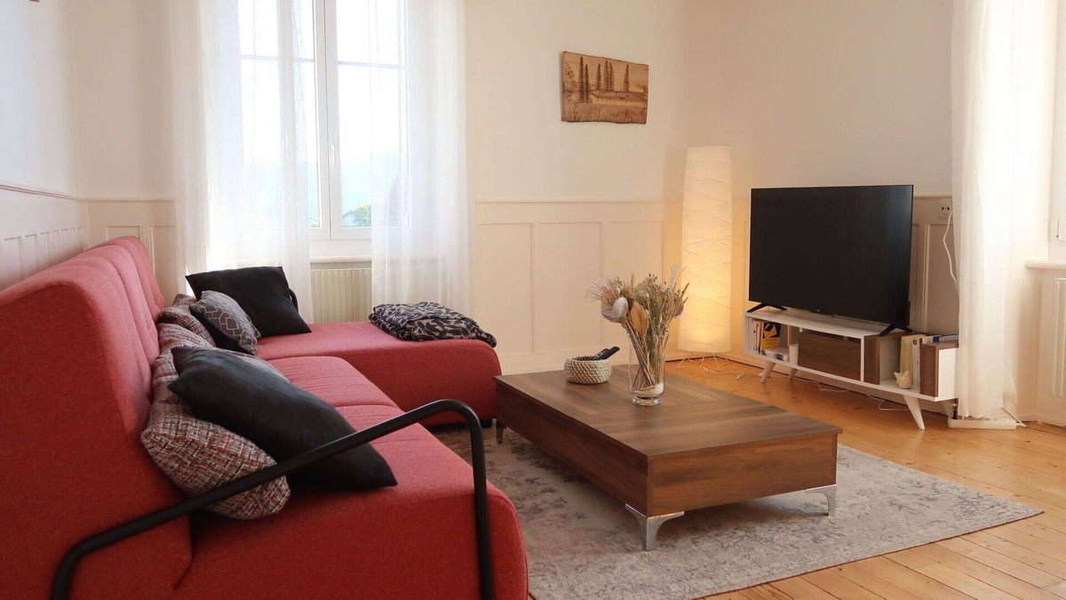 Sainte-Croix Apartment | Cosy apartment for 6 people with WIFI, TV and panoramic view