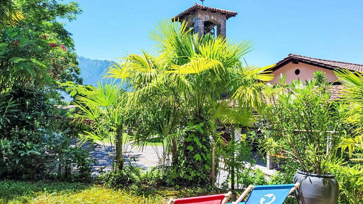 San Nazzaro Apartment | Cosy apartment for 3 guests with WIFI, TV, patio, pets allowed and parking
