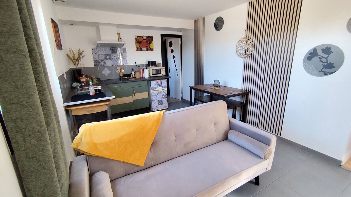 Trementines House | Cosy apartment in a quiet location near Cholet, 30 minutes from Puy du Fou