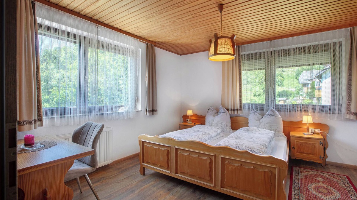 Todtmoos Apartment | Cosy Apartment in a Spa Town in the Southern Black Forest with Mountain View, Garden & Wi-Fi