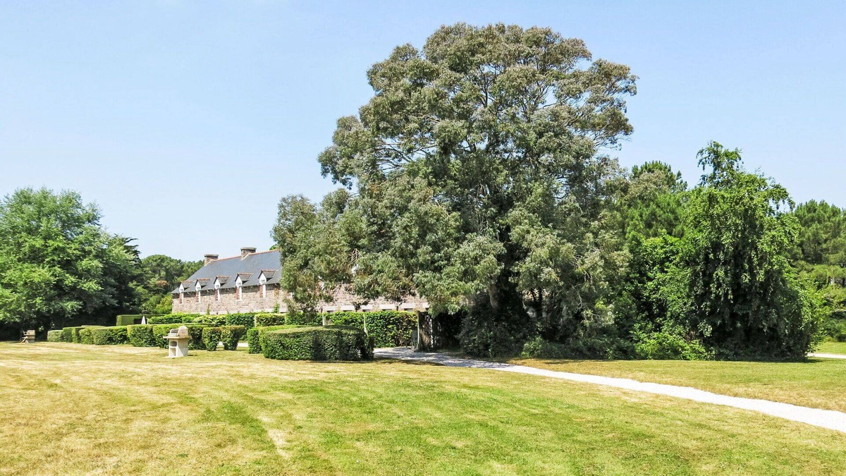 Pleherel-Plage-Vieux-Bourg House | Cosy apartment in villa for 6 people with WIFI, TV, terrace and pets allowed