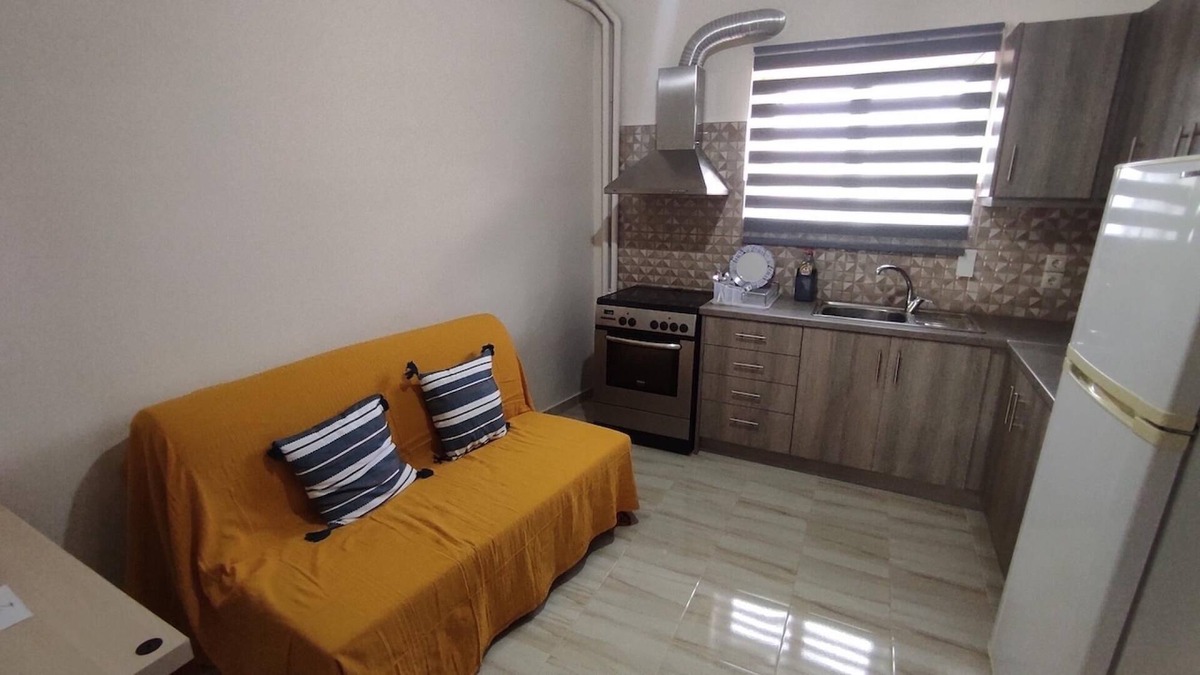 Amarinthos Apartment | Cosy Apartment in relaxed neigboorhood.