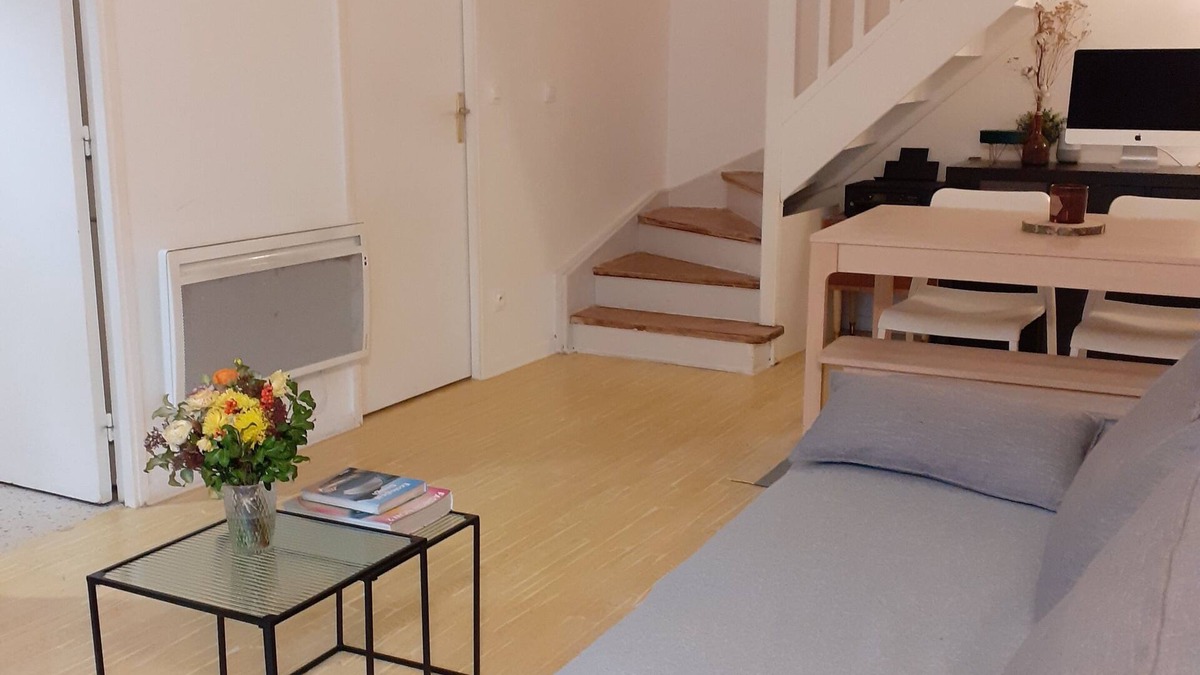 Quartier de la Folie-Mericourt Apartment | Cosy apartment in the heart of Paris