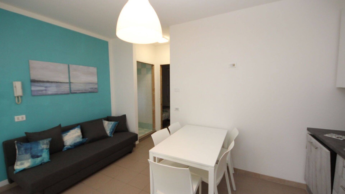 Rosolina Mare House | Cosy apartment in villa for 4 guests with WIFI, A/C, TV, terrace, pets allowed and parking