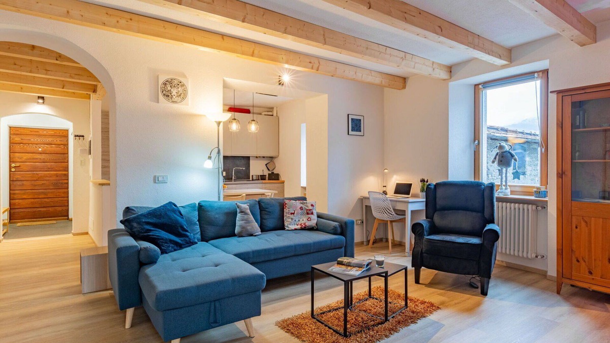 Tione di Trento Apartment | Cosy apartment for 6 people with WIFI, TV, balcony and pets allowed