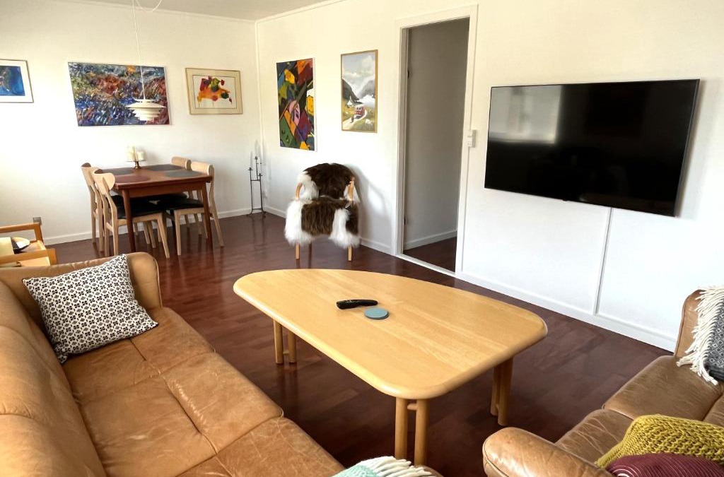Streymoy Apartment | Cosy apartment near beach, marina & city centre